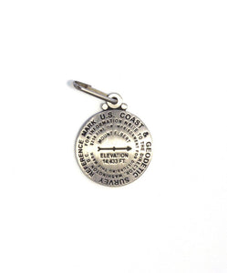 Mt. Elbert, Colorado Zipper Pull by Geo-Situ
