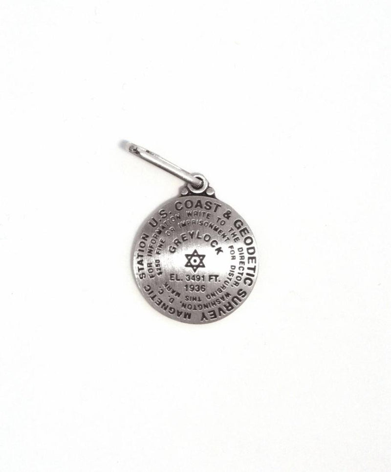 Cover of Mt. Greylock Massachusetts Zipper Pull 